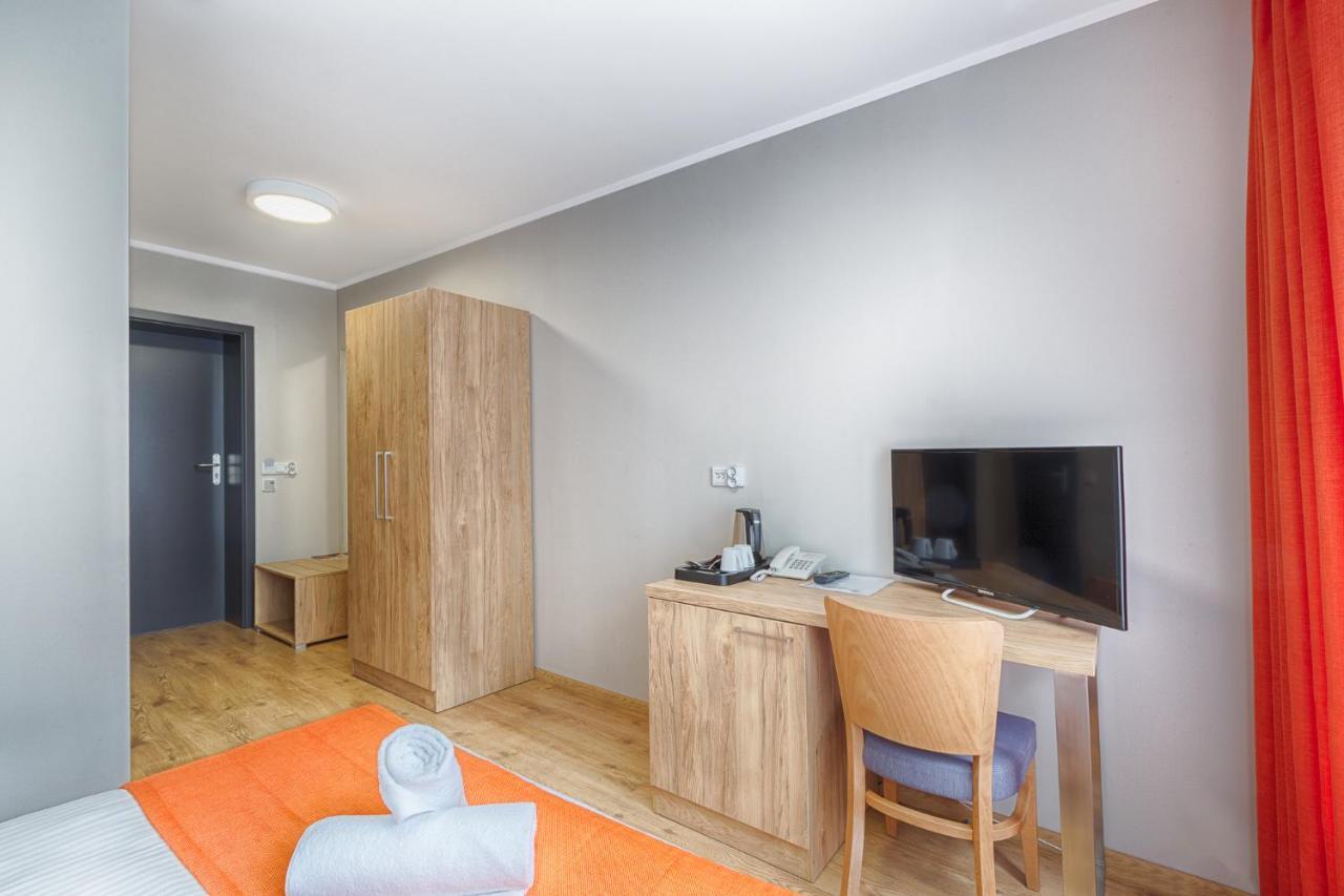 Centrum Rehabilitacji Spolecznej I Zawodowej Zaz Sloneczne Wzgorze Tarnów Esterno foto