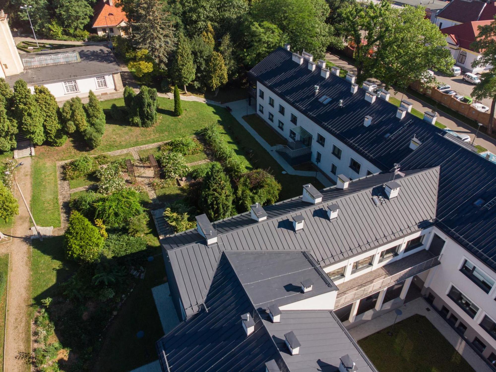 Centrum Rehabilitacji Spolecznej I Zawodowej Zaz Sloneczne Wzgorze Tarnów Esterno foto